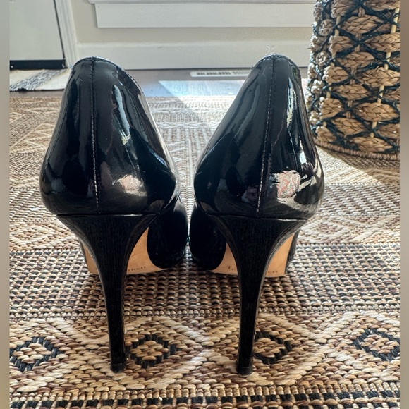 LK Bennett Sledge Black Patent Leather Platform Heels Size 39 (8.5 US) - Picture 4 of 6